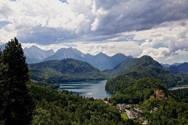 Les Meilleurs Campings avec Espace Aquatique en Rhône-Alpes pour un Séjour Inoubliable