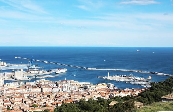 Top locations avec piscine à Sète pour l'été